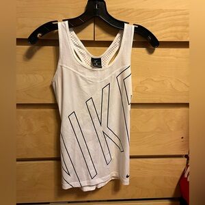 NIKE PRO HYPERCOOL Tank